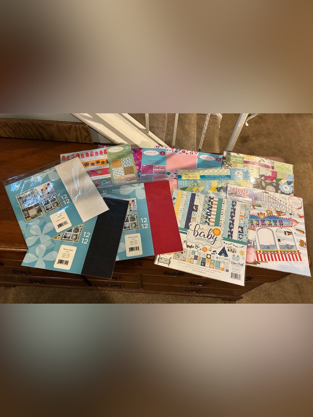 10 Packs of Assorted Scrapbook Kits. All Enclosed in Unopened Plastic. $9